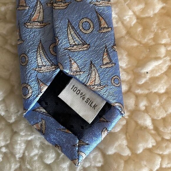 Campia Bundle of 2 100% Silk Ties Fish and Sailboat Print - Picture 5 of 7